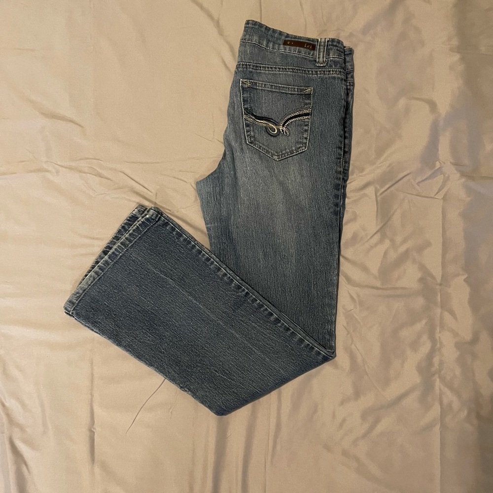L.E.I women’s boot cut jeans